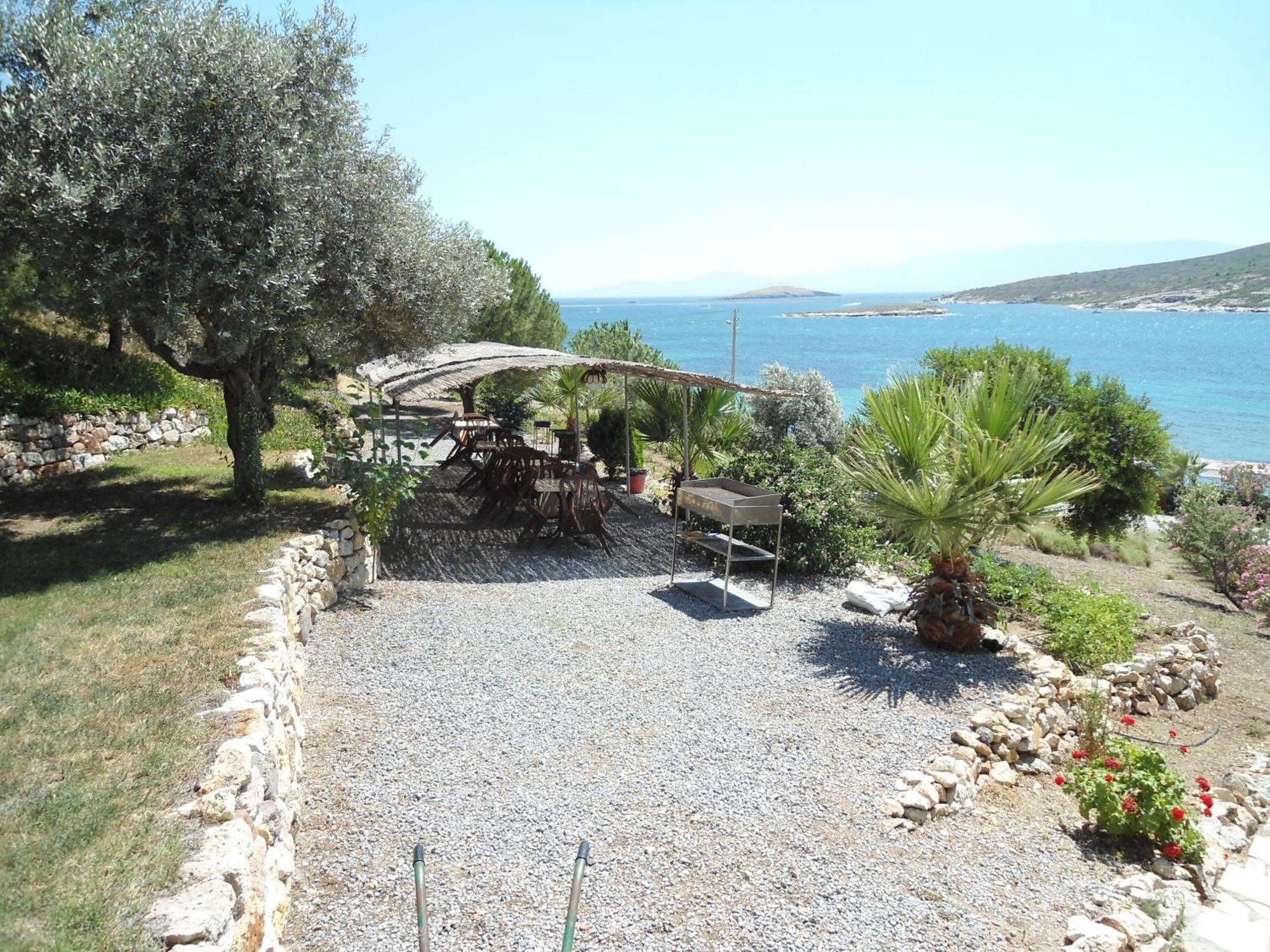 Teras Motel Foca Exterior photo